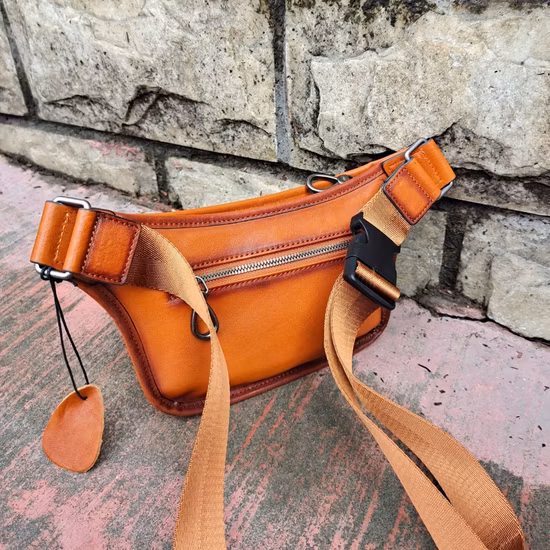 Borsa a tracolla in tinta unita Designer Uomo Moda Design in pelle Borsa a tracolla trapuntata personalizzata di lusso RS-Ypsy-6554